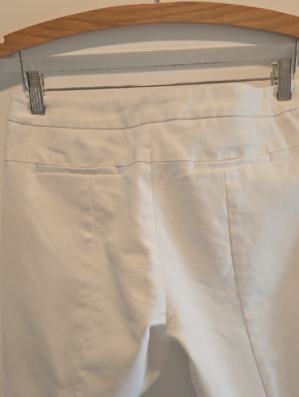 Adrianna Papell White Cropped Slacks - Picture 8 of 12